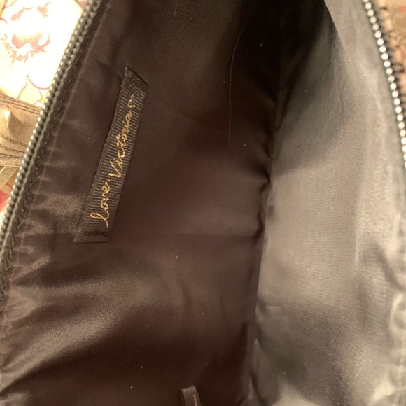 Victorias Secret Faux Snakeskin Wristlet - Picture 4 of 4